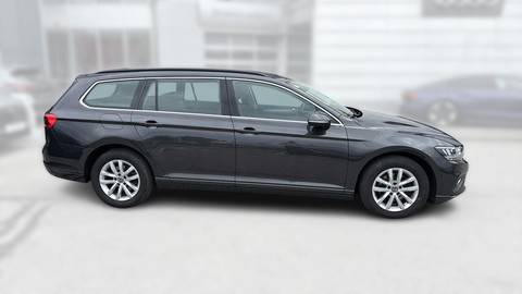 2022 Volkswagen Passat Variant — sličica 8
