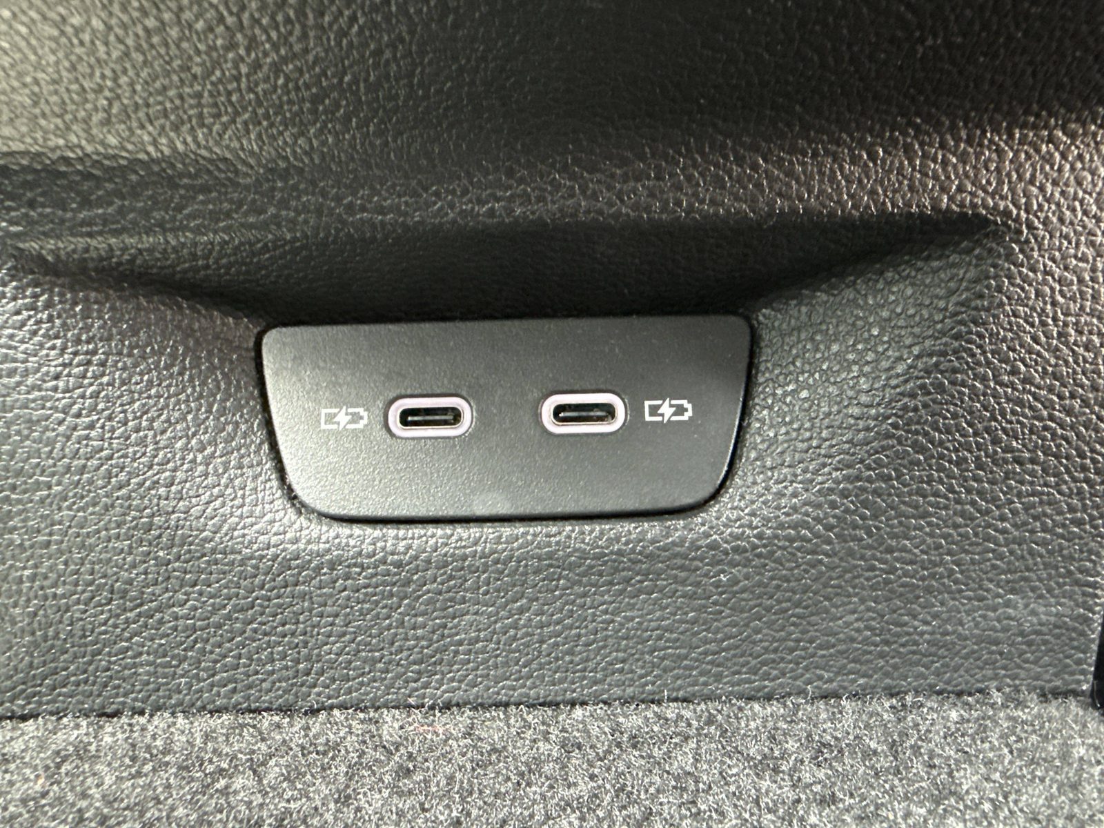2024 Volkswagen Golf — fotografija 21