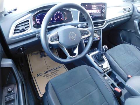 2022 Volkswagen T-Roc — sličica 9