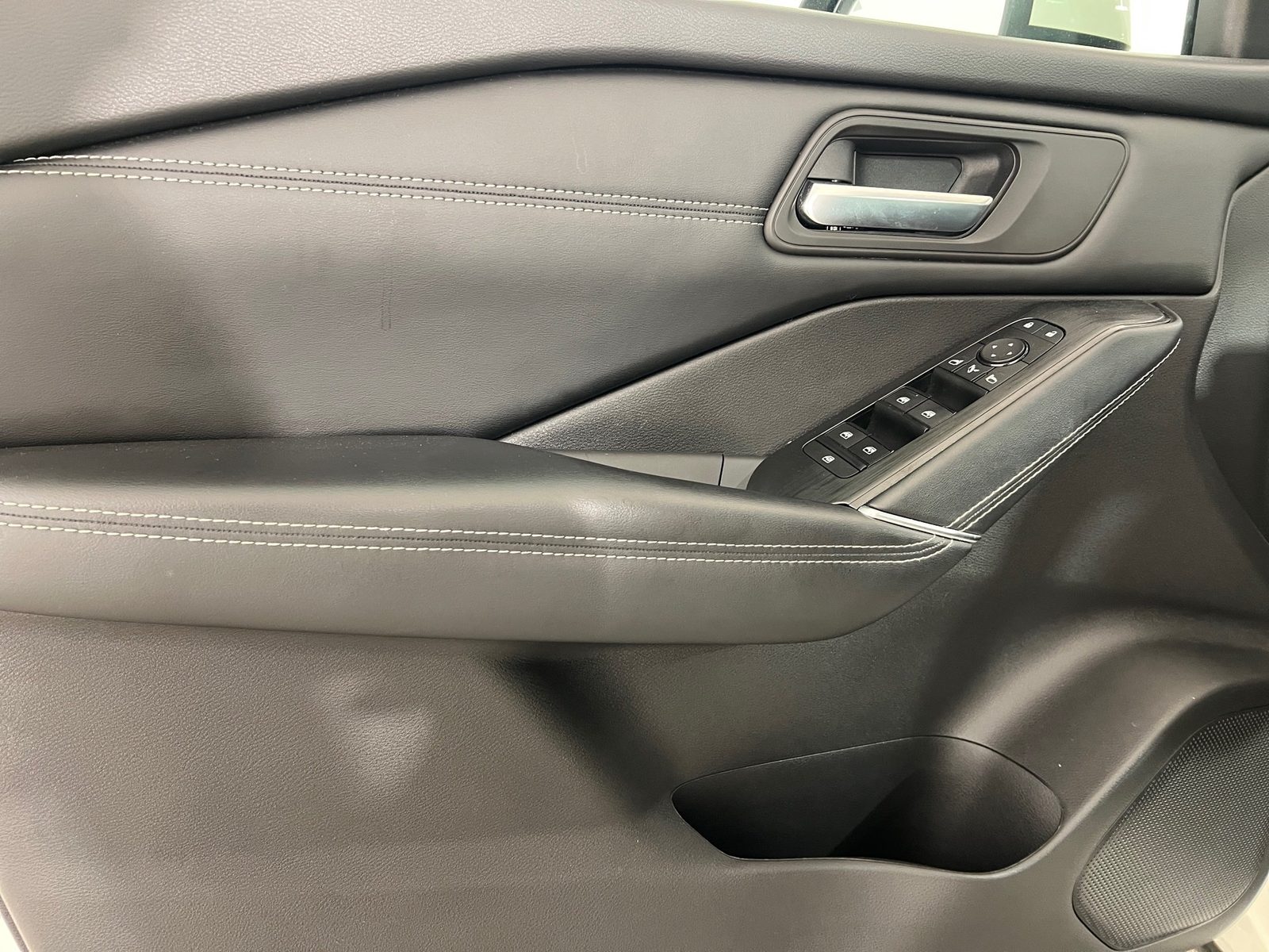 2023 Nissan Qashqai — fotografija 14