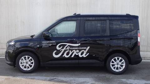 2025 Ford Tourneo — sličica 3