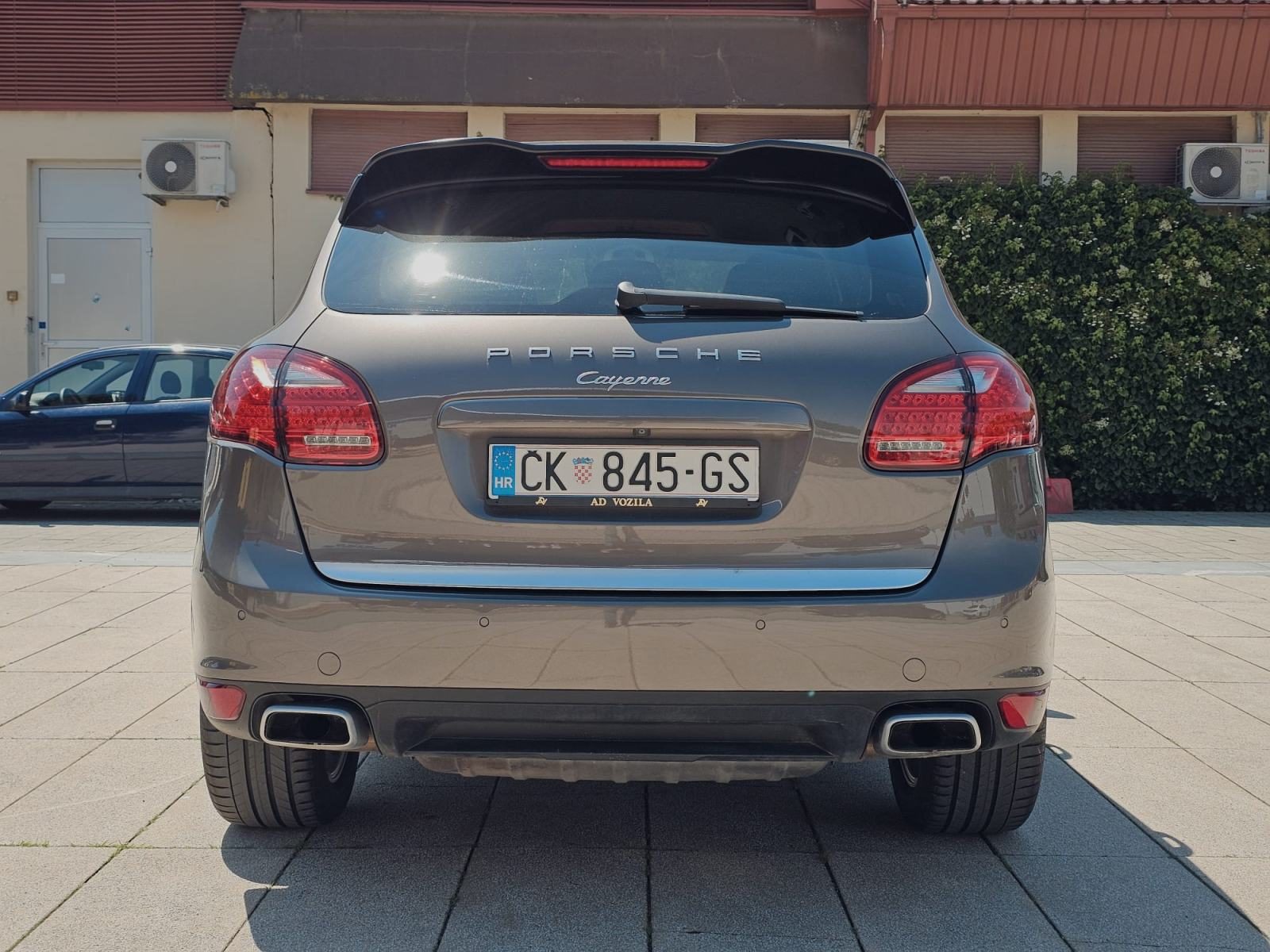 2011 Porsche Cayenne — fotografija 6