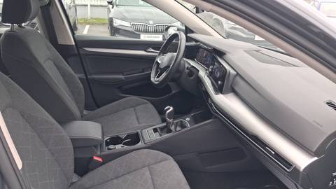 2024 Volkswagen Golf — sličica 9
