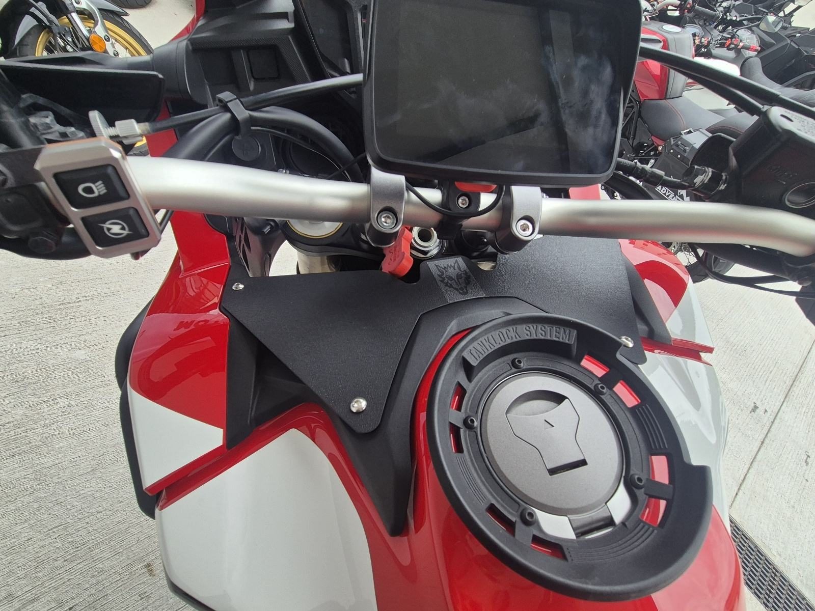 2017 Honda Africa Twin — fotografija 7
