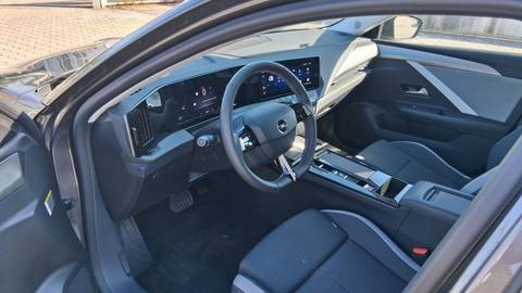 2024 Opel Astra — sličica 9