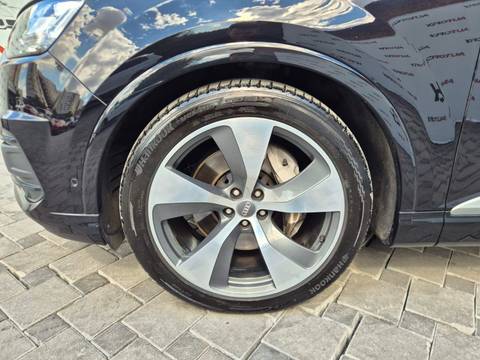 2016 Audi Q7 S line — sličica 28