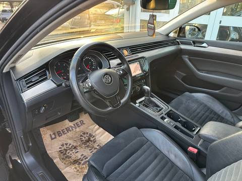 2016 Volkswagen Passat R-Line — sličica 12