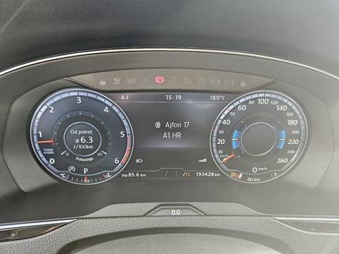 2015 Volkswagen Passat — sličica 11