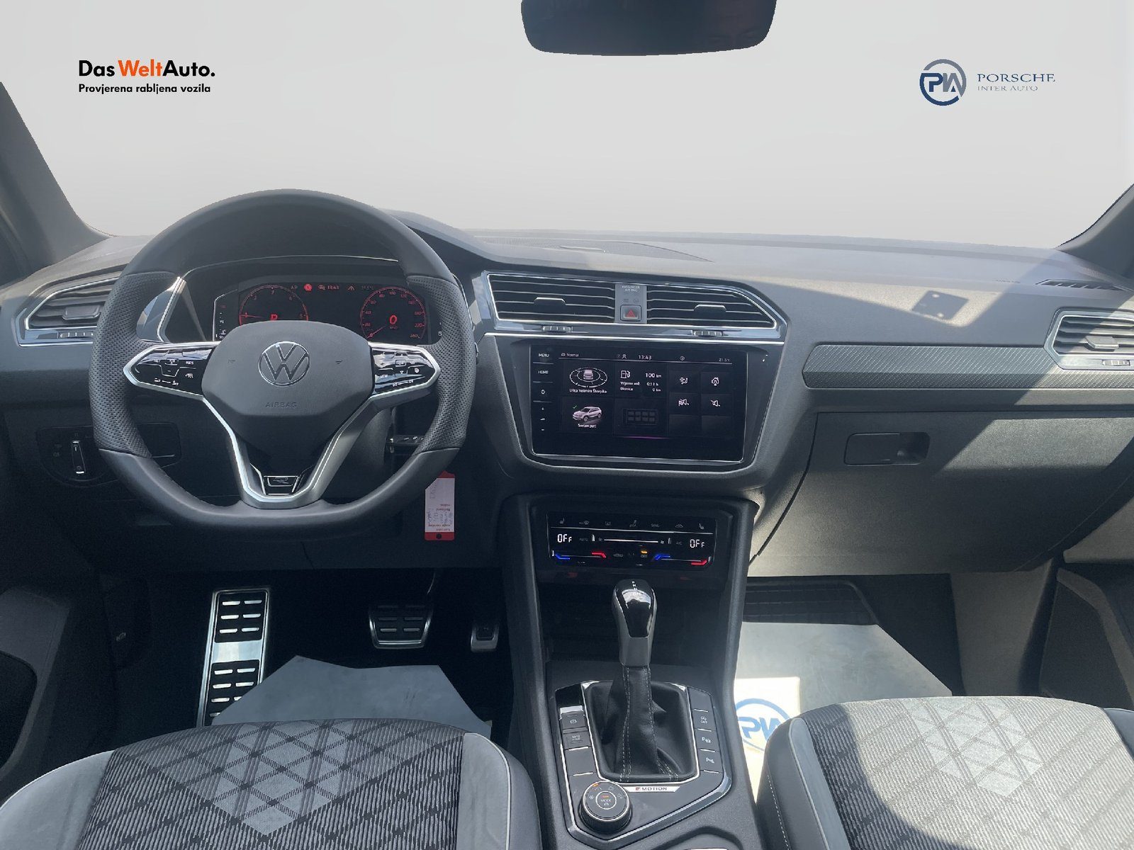 2022 Volkswagen Tiguan R-Line — fotografija 9