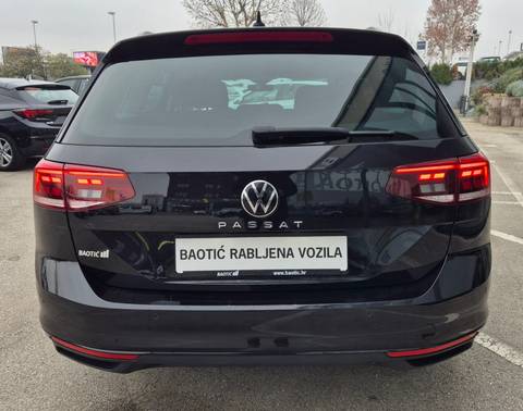 2021 Volkswagen Passat Variant — sličica 6