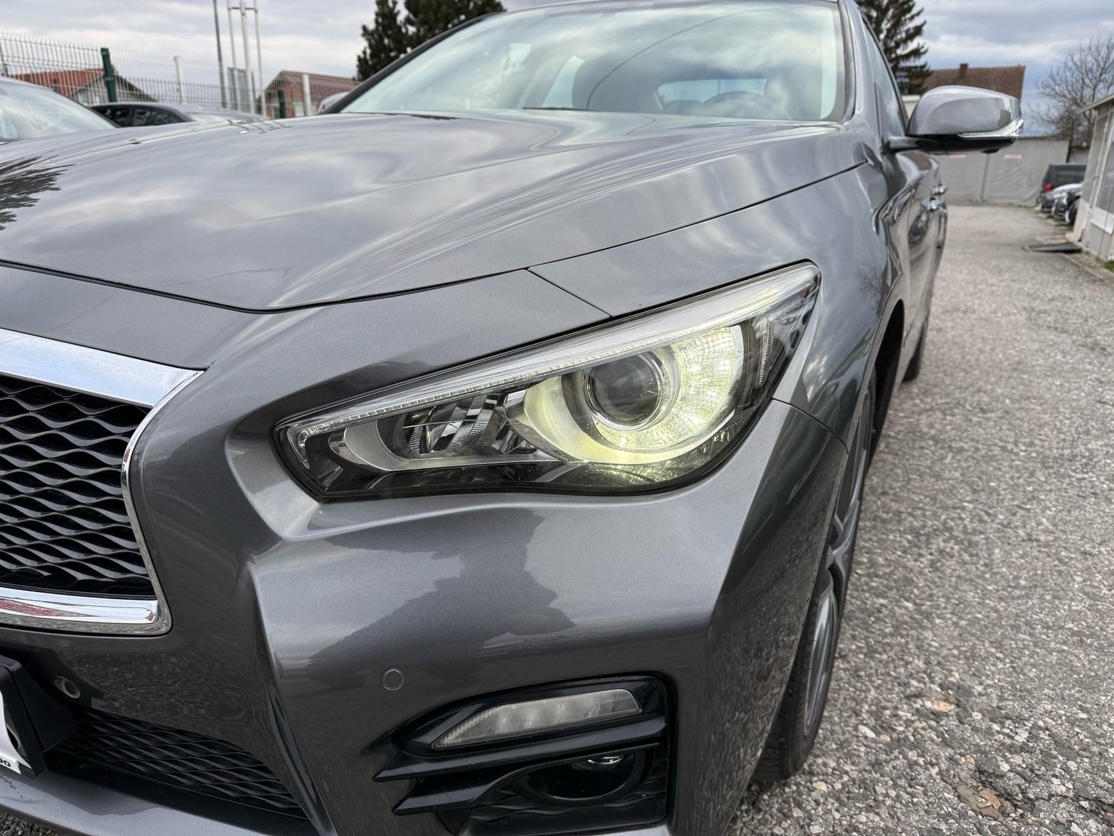 2014 Infiniti Q50 — fotografija 7