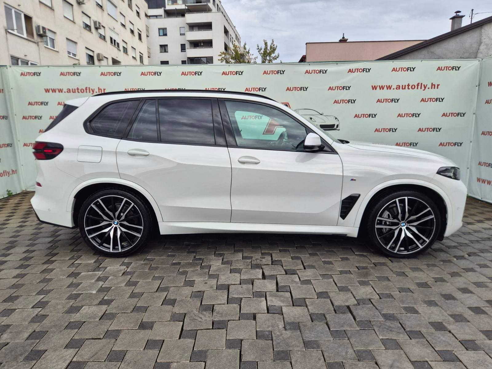 2023 BMW X5 M Sport — fotografija 5