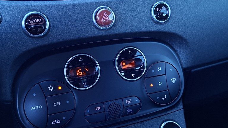 2020 Fiat Abarth — fotografija 12