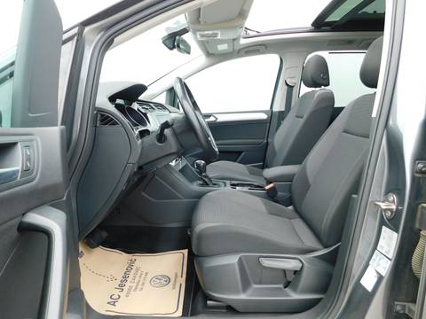 2018 Volkswagen Touran — sličica 7