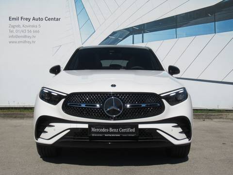 2025 Mercedes-Benz GLC AMG Line