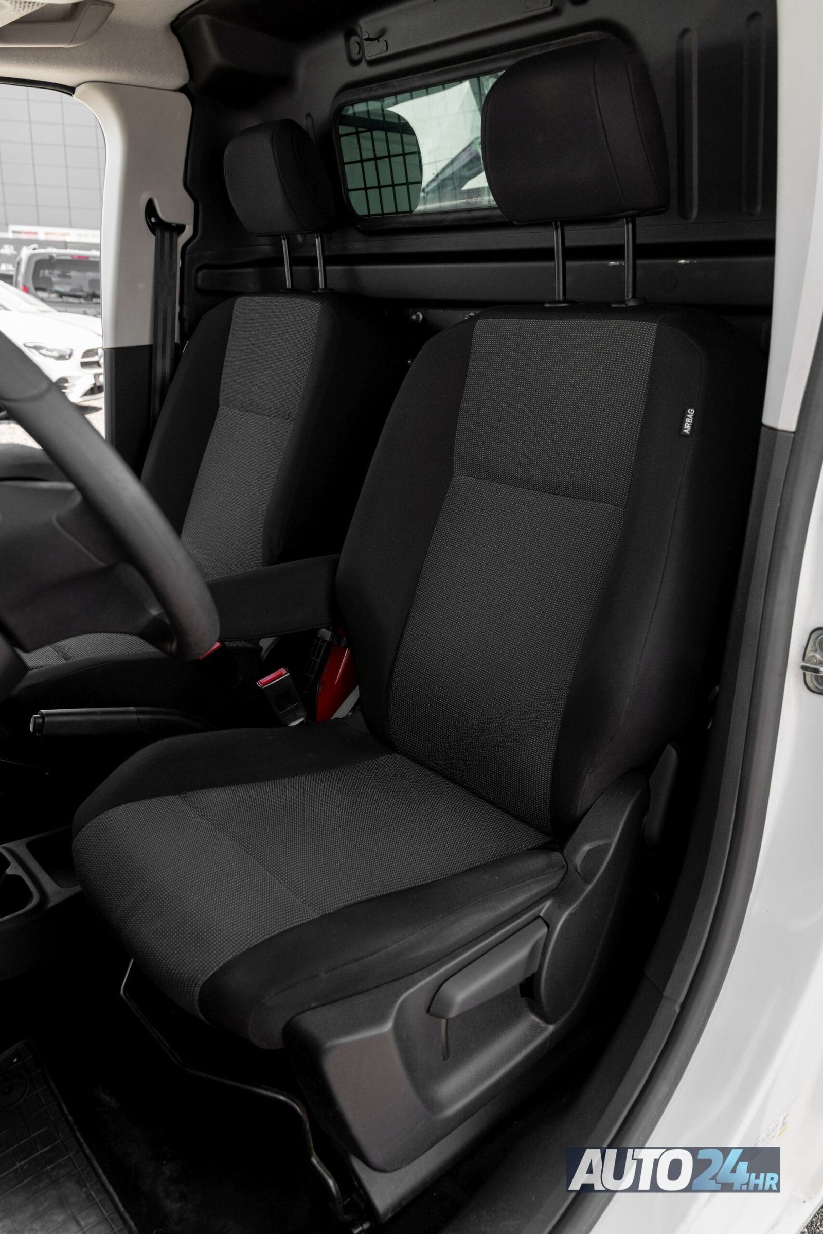 2021 Opel Combo — fotografija 8