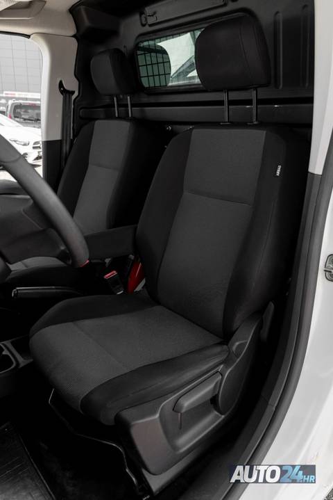 2021 Opel Combo — sličica 8