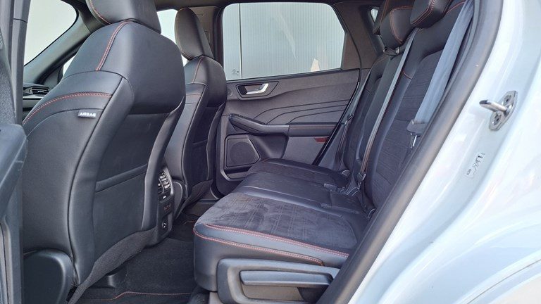 2022 Ford Kuga — fotografija 8