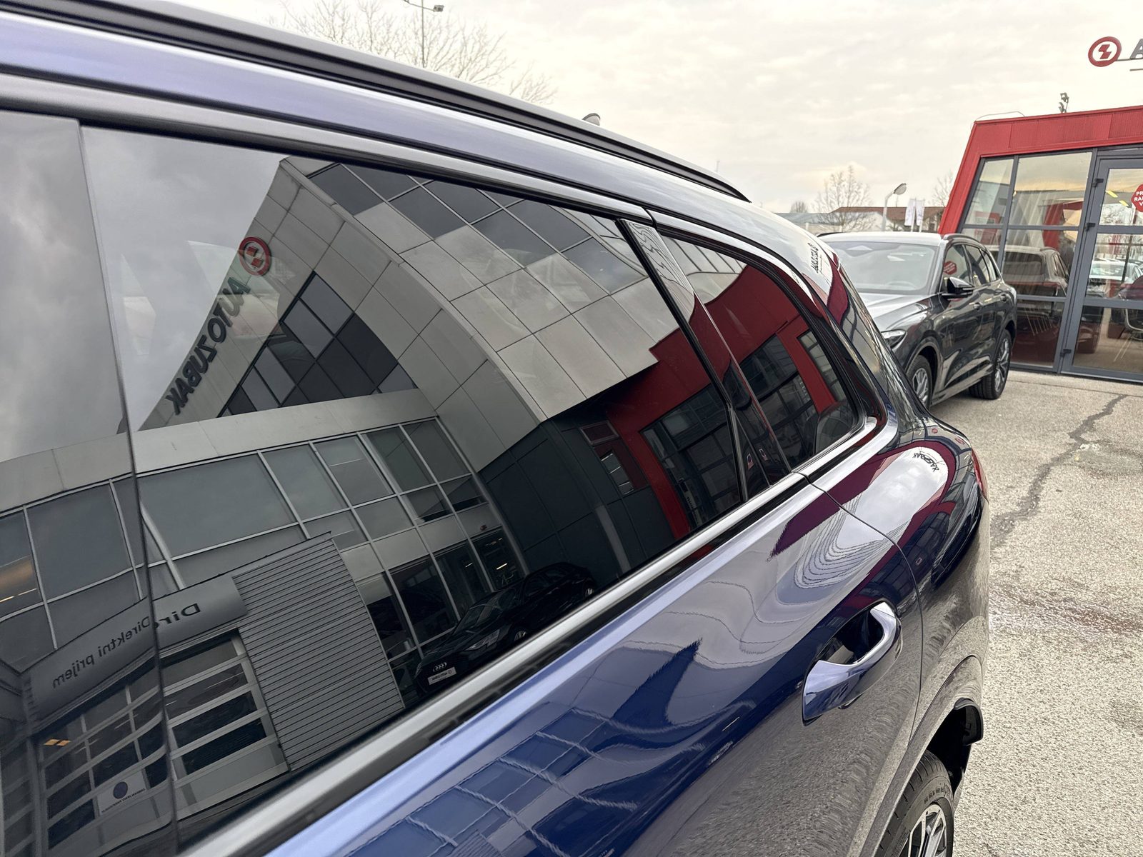 2025 Audi Q5 — fotografija 16