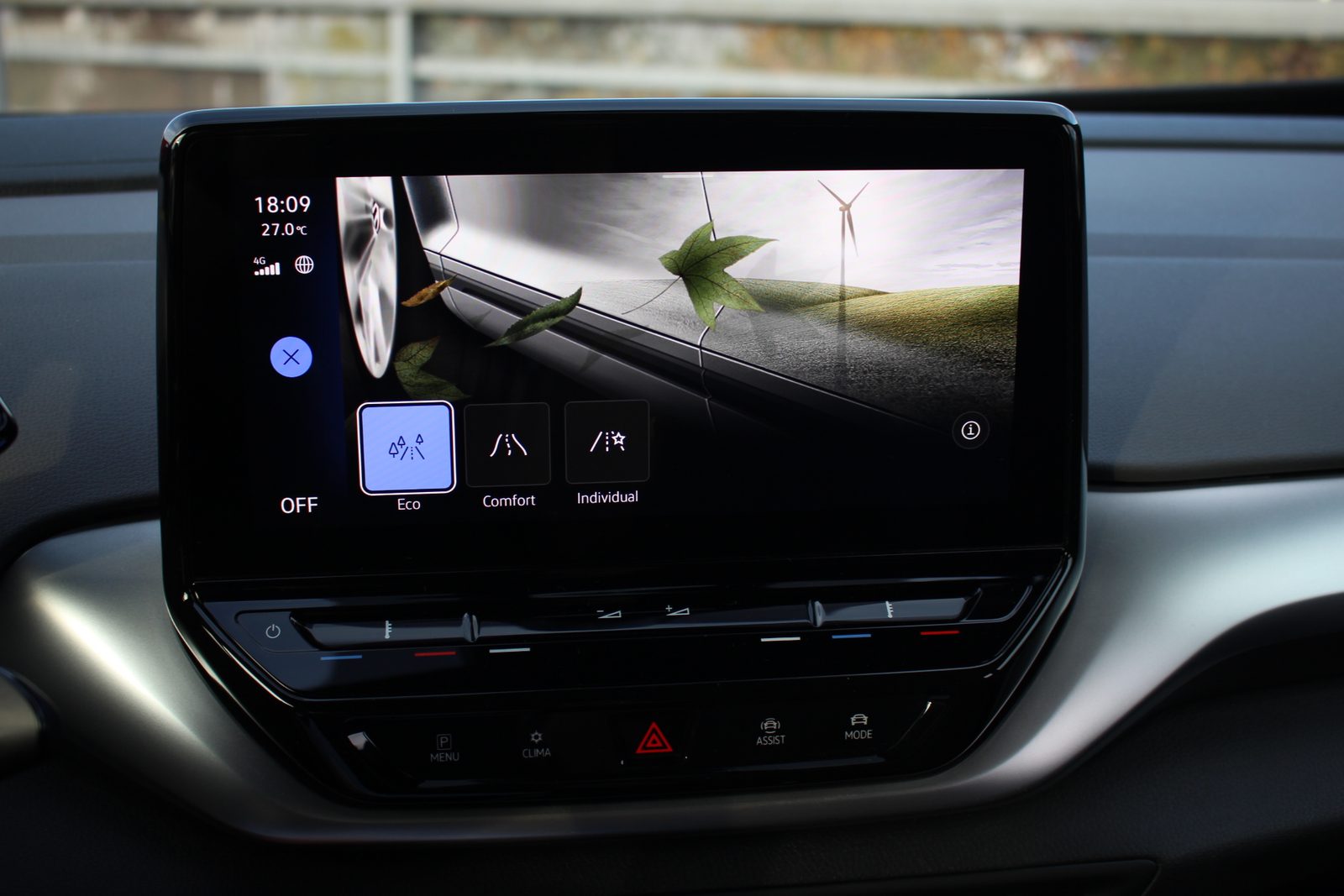 2022 Volkswagen ID.4 — fotografija 28