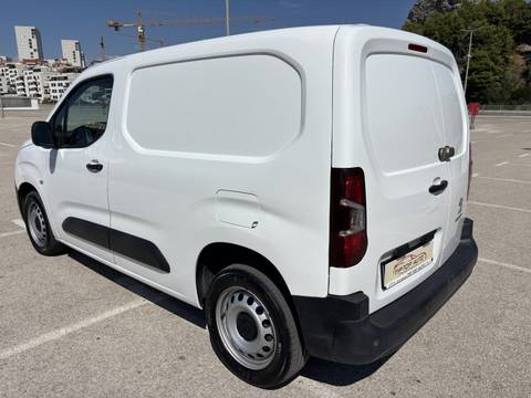 2018 Peugeot Partner — sličica 4