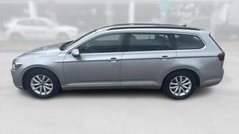 2022 Volkswagen Passat Variant — sličica 4
