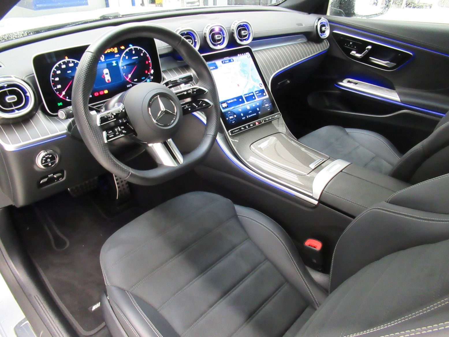 2025 Mercedes-Benz CLE AMG Line — fotografija 15