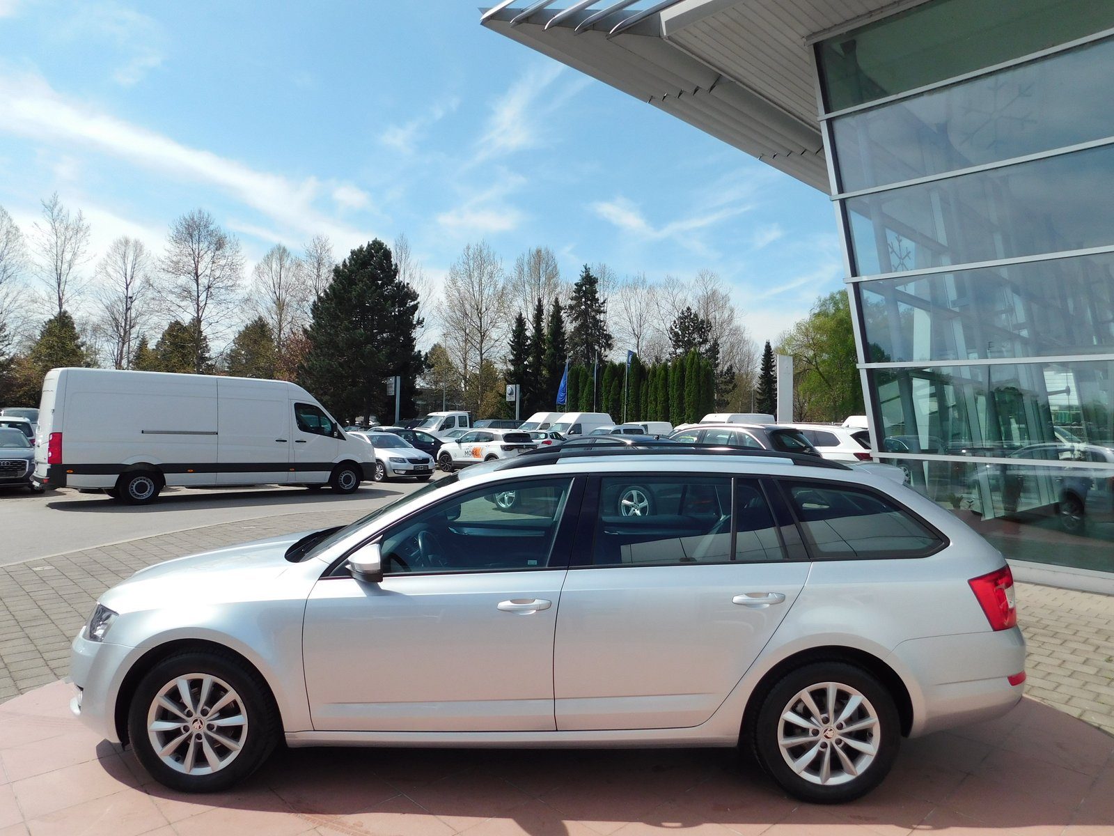 2016 Škoda Octavia Combi — fotografija 8
