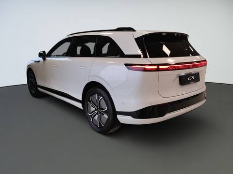2025 XPENG G9 — sličica 8