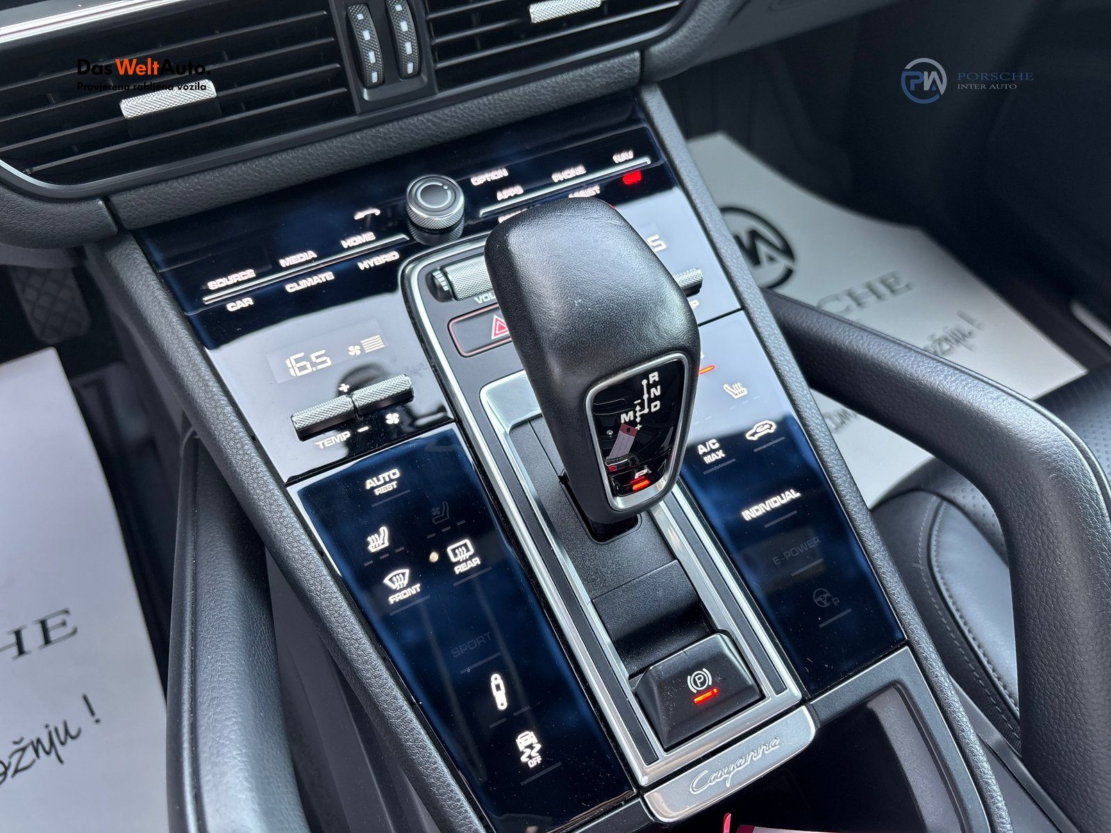 2018 Porsche Cayenne — fotografija 22