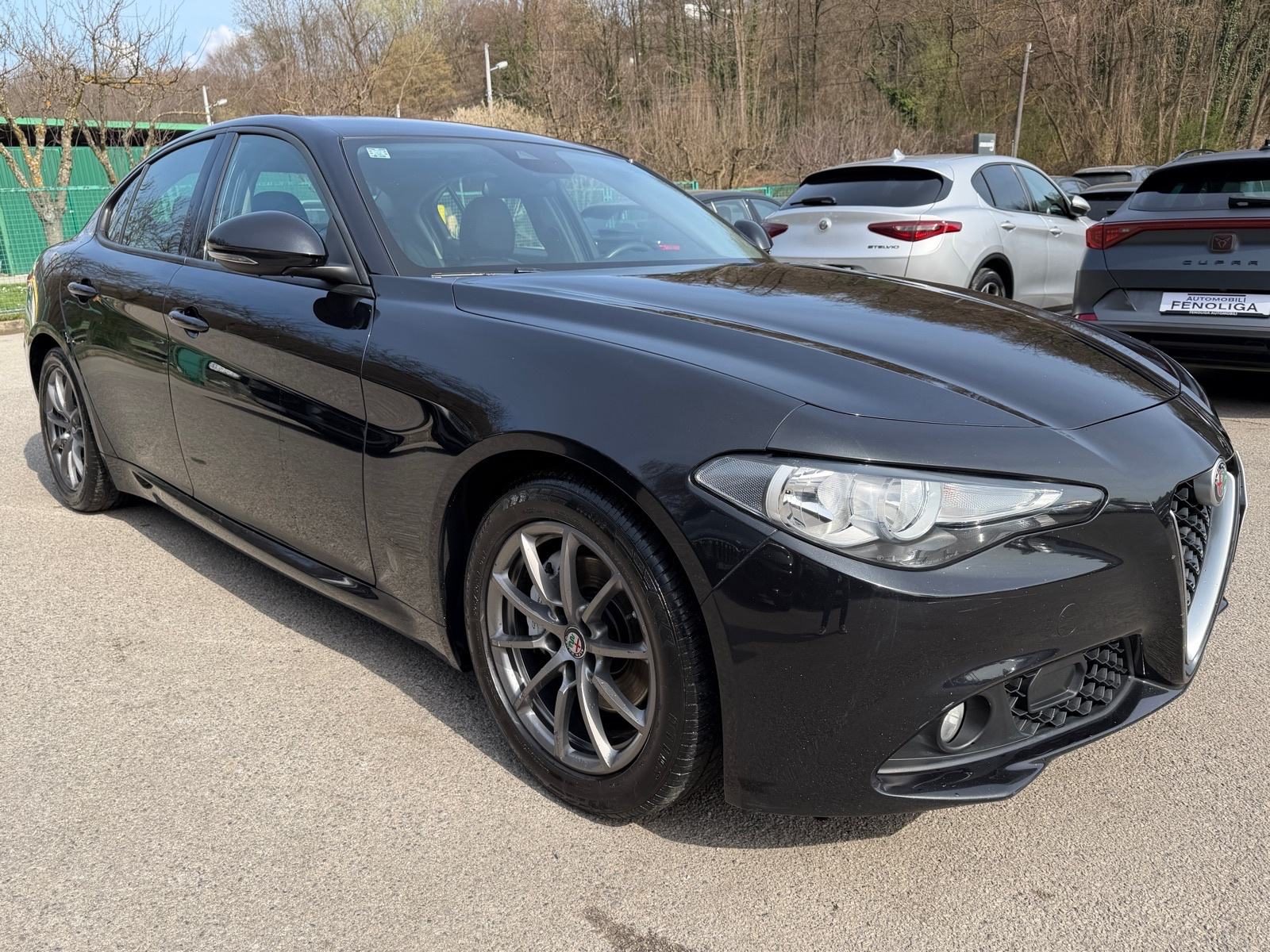 2016 Alfa Romeo Giulia — fotografija 3