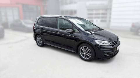 2022 Volkswagen Touran — sličica 3