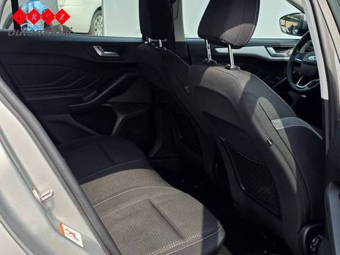 2019 Ford Focus — sličica 5