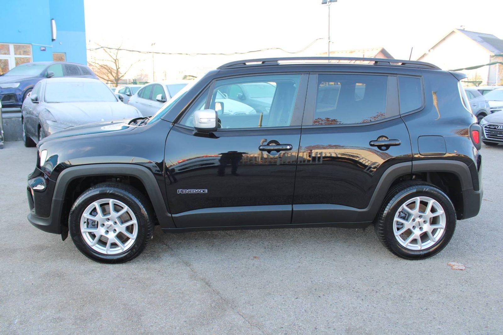 2022 Jeep Renegade — fotografija 8