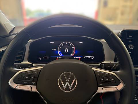 2023 Volkswagen T-Roc — sličica 17