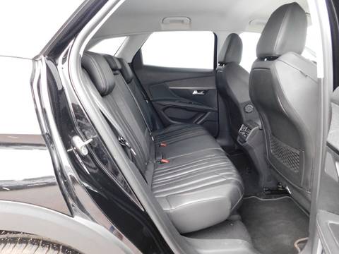 2017 Peugeot 3008 — sličica 12