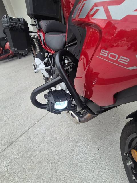 2020 Benelli TRK 502 — sličica 14