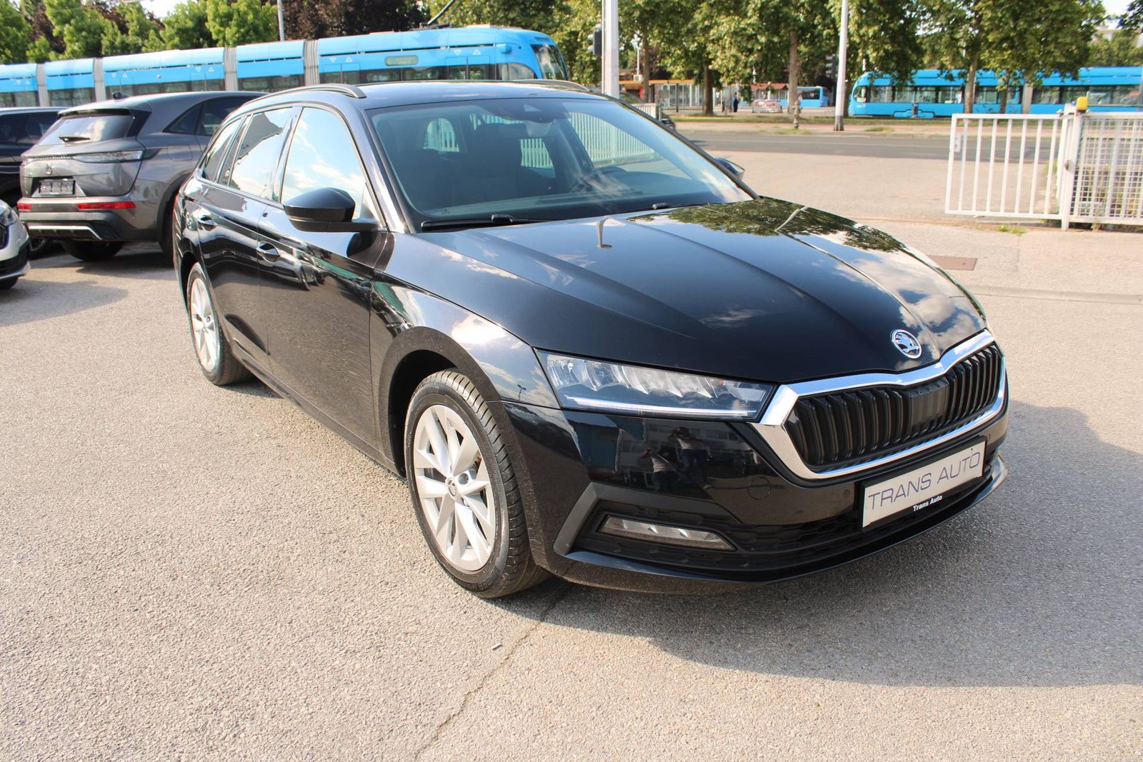 2023 Škoda Octavia Combi — fotografija 3