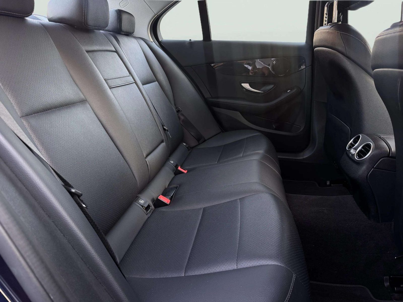 2019 Mercedes-Benz C-klasa — fotografija 9
