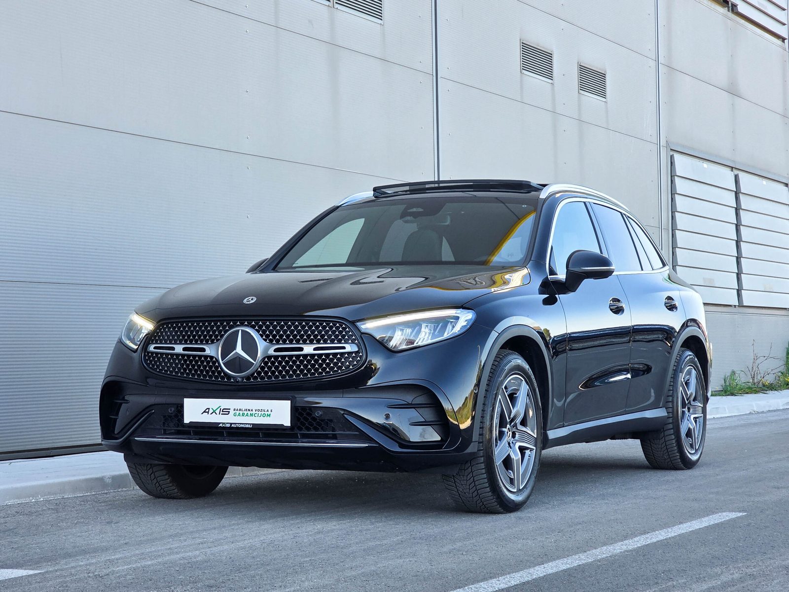 2023 Mercedes-Benz GLC — fotografija 4
