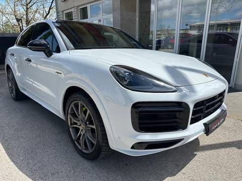 2023 Porsche Cayenne