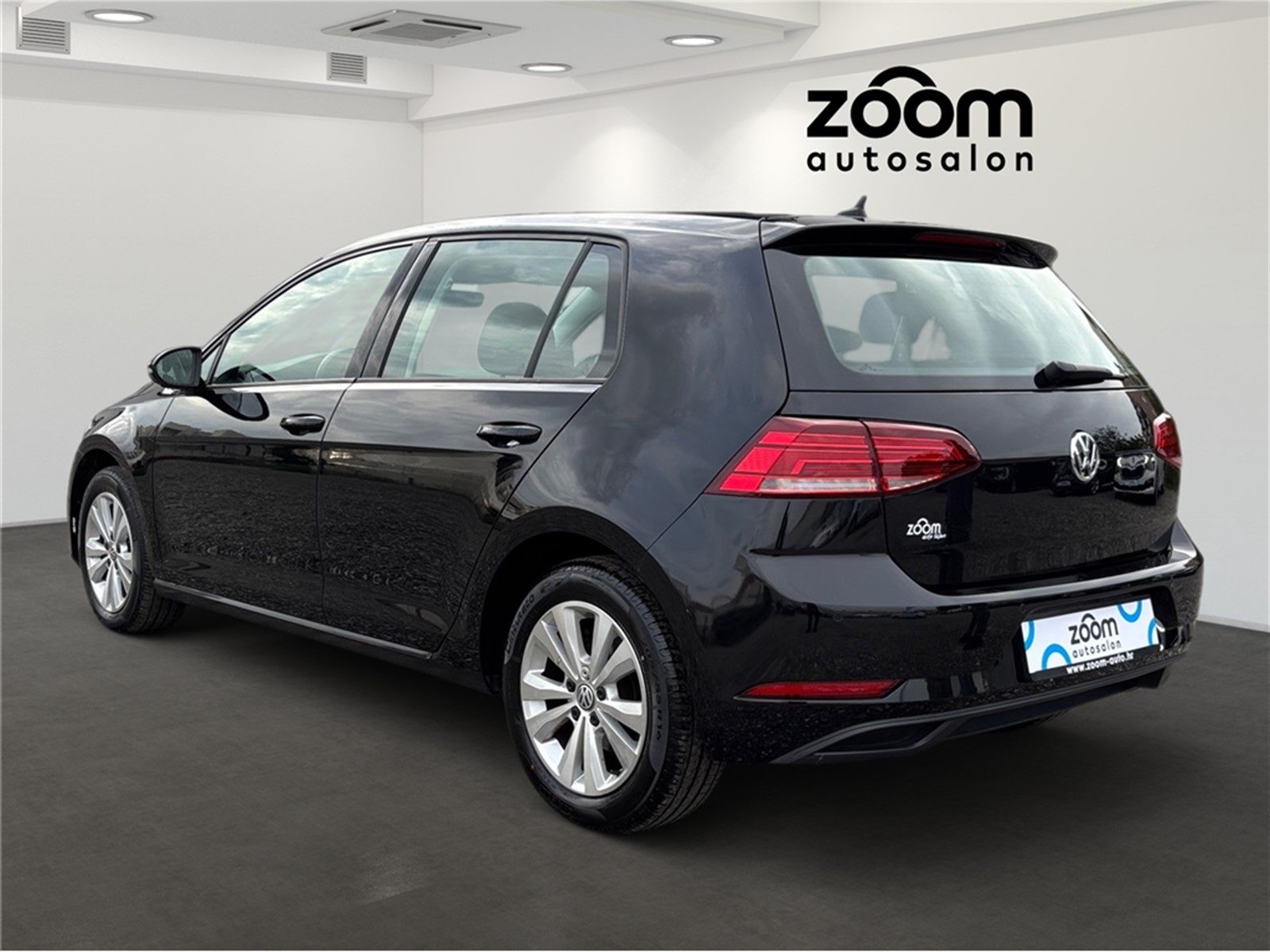 2019 Volkswagen Golf — fotografija 3
