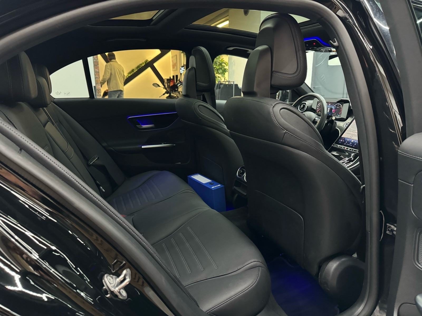 2024 Mercedes-Benz C-klasa — fotografija 17