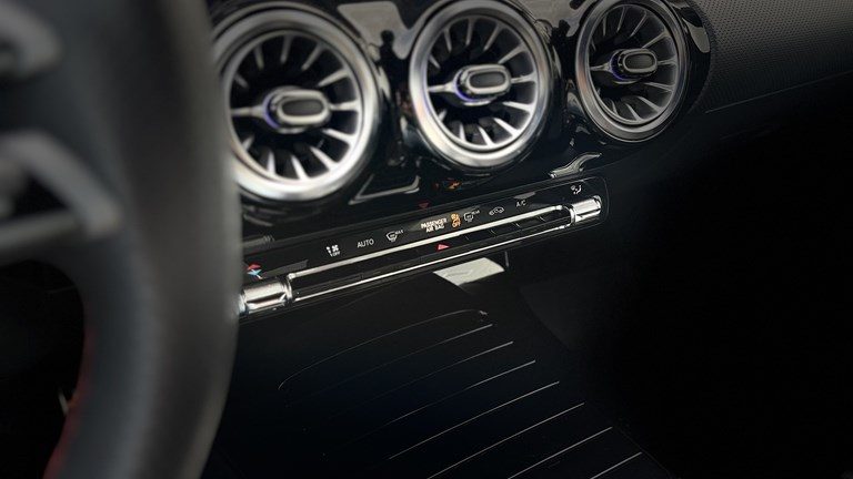 2024 Mercedes-Benz A-klasa — fotografija 13