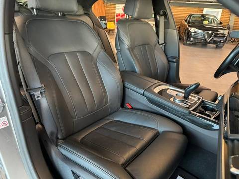 2021 BMW Serija 7 — sličica 22