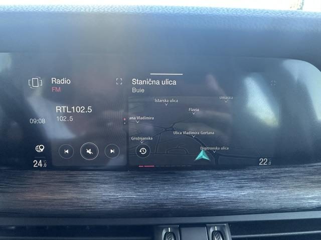 2021 Alfa Romeo Stelvio — fotografija 26