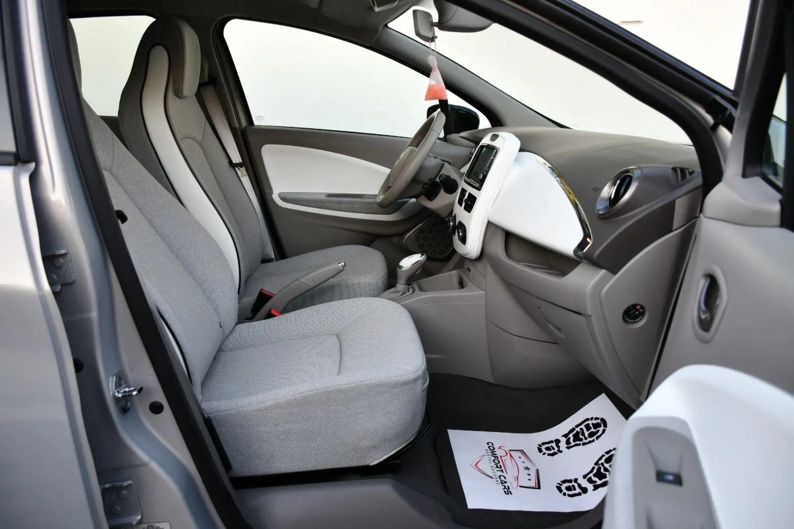 2018 Renault Zoe — fotografija 18