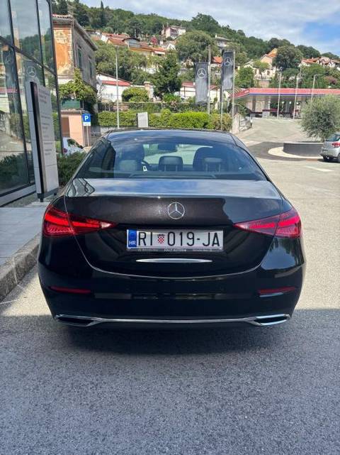 2024 Mercedes-Benz C-klasa — sličica 7