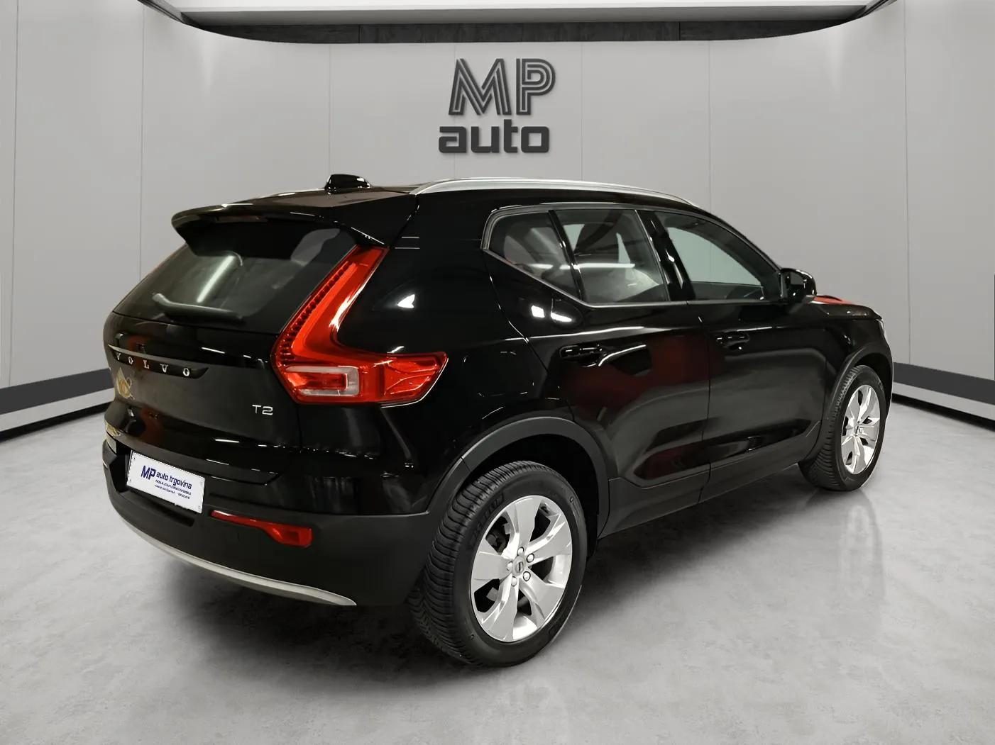 2020 Volvo XC40 — fotografija 8