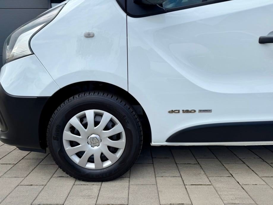 2015 Renault Trafic — fotografija 12